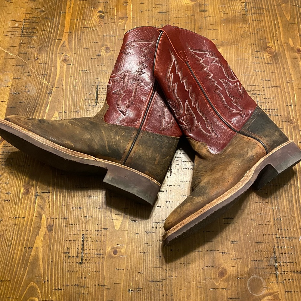 Cody James Men’s Western Boots